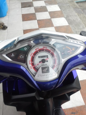 ขายถูก Honda Click -i ลายสตีท ปี 2554 รถสวยประหยัดน้ำมัน ขายถูก Honda Click -i ลายสตีท ปี 2554 รถสวยประหยัดน้ำมัน