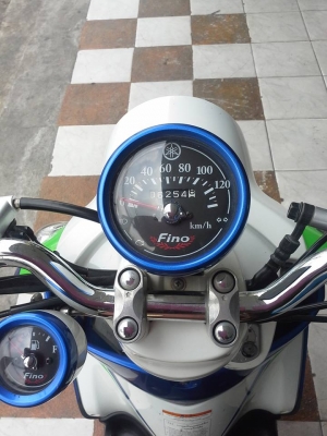 รถสวยขายถูก Fino เกแยกส่วน ลายสปอร์ต ปี 2555 รถสวยขายถูก Fino เกแยกส่วน ลายสปอร์ต ปี 2555