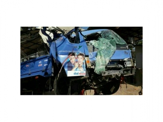 ขายISUZU NQR ปี47 ขายตามสภาพ ยาว5.50เมตร มีเล่มทะเบียน