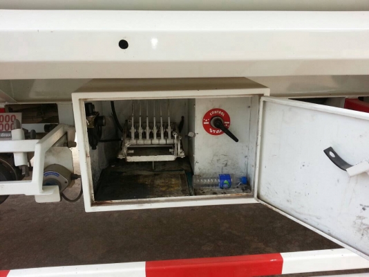 รถบรรทุกน้ำมัน4หมื่นลิตรISUZU GXZ360สภาพรถใหม่วิ่งน้อย1แสนโล