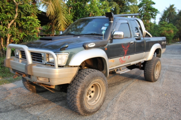 4WD ปี 97เพาเวอร์ เครื่องดี คานหน้าเดิม รอบนอกบาง ชัชชีสวย ขับดี แอร์เย็น ฟรีล็อก เทอร์โบ