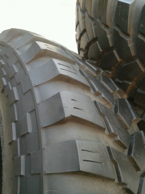 ขาย ยางMud MAXXIS 8060 Trepador  35R16ปี12