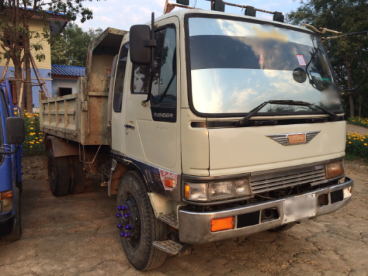 ขายรถบรรทุก 6 ล้อ ดัมพ์ HINO FE เครื่อง Ho6c 195 แรง รถห้าง ยาง 9.00 แอร์พร้อม