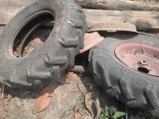 ขายตามสภาพรถไถเดินตามET95โครงรุ่นคะนองนาลดแล้วเหลือ18500บาท ขายตามสภาพรถไถเดินตามET95โครงรุ่นคะนองนาลดแล้วเหลือ18500บาท