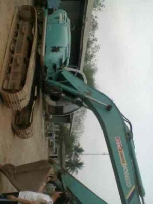 ขาย SK 200- 5 สภาพสวยสุดๆ เล่มทะเบียนพร้อมโอน