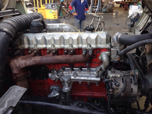 ขายรถโม่ปูน HINO เครื่อง HO7D 195 แรงม้า โม่ 3 คิว  พร้อมใช้งาน