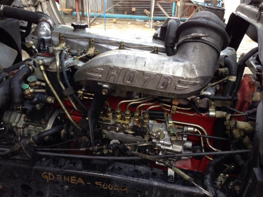 ขายรถโม่ปูน HINO เครื่อง HO7D 195 แรงม้า โม่ 3 คิว  พร้อมใช้งาน