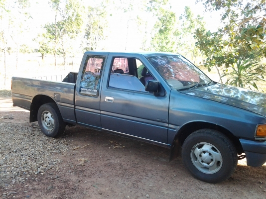 รถสวย เครื่องดี คัซซีสวย  เอกสารพร้อมโอน