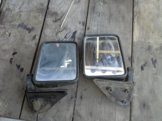 กระจกมองข้าง ดราก้อนอาย กับ ไซโคน