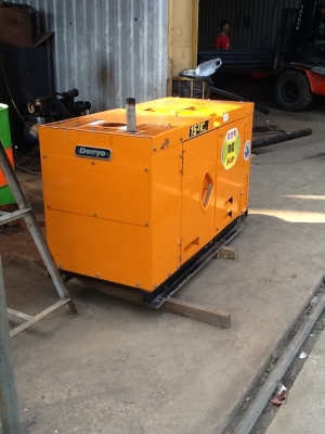 เครื่องปั่นไฟ Denyo 15KVA สภาพ99\%