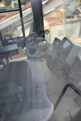 ขาย รถตัก CATERPILLAR 962G เก่าญี่ปุ่น สวยๆ 2,950,000  TEL : 087-0339334 (อ็อฟ)