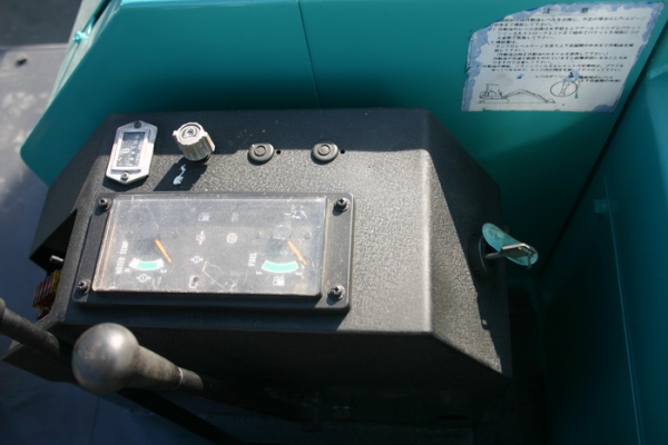 ขาย รถขุดเล็ก KOBELCO SK032 เก่านอก สวยๆ 380,000 TEL : 087-0339334 (อ็อฟ)