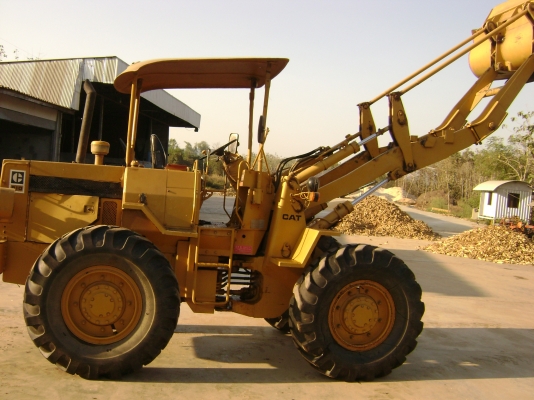 ขายรถตักล้อยาง ขายรถตักล้อยาง