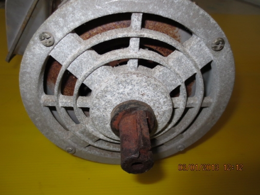 ขายมอเตอร์ ขนาด 1 แรงม้า ใช้ไฟบ้าน 220V. ราคาถูก