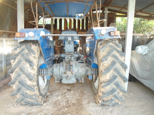 ขาย ฟอร์ด 6600 ตัวเต็ม