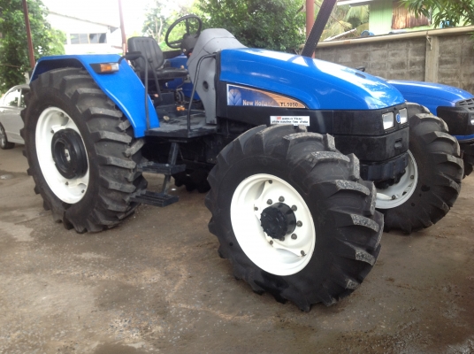 ขายรถไถ New Holland TL 5050 สภาพดี