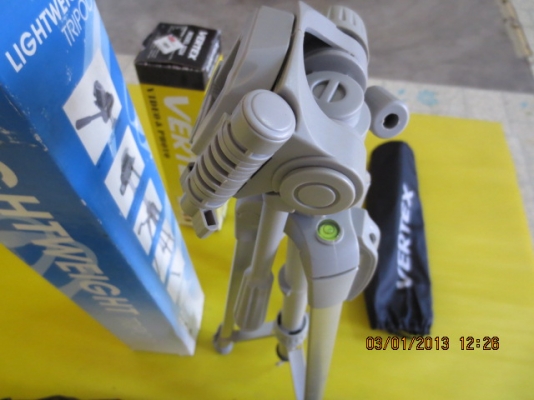 ขาย ขาตั้งกล้องถ่ายรูป ของใหม่ ขายยก 2 ตัว