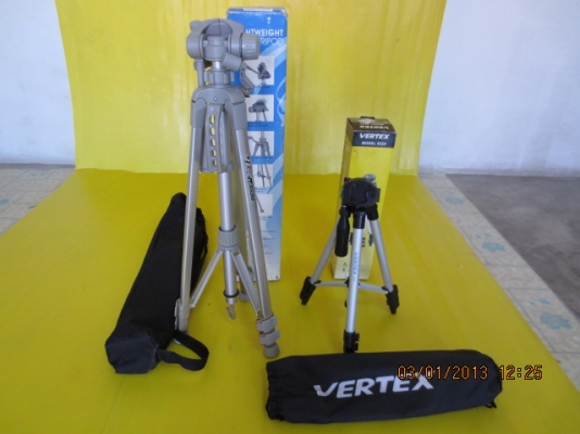 ขาย ขาตั้งกล้องถ่ายรูป ของใหม่ ขายยก 2 ตัว ขาย ขาตั้งกล้องถ่ายรูป ของใหม่ ขายยก 2 ตัว