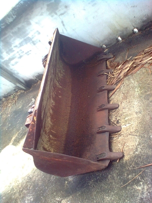 ขายกระบวยรถตัก KOMATSU BUCKET 0.5 Q เก่าญี่ปุ่น