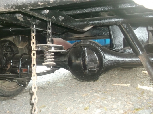 ขายดัทสันช้างเหยียบ 620 สี่ขอไฟนอน สีน้ำเงินสด ติดเครื่องเสียง กระจังหน้าแว่น ล้อแม็ก ทะเบียนเต็ม มีบริการส่งด้วยคับ