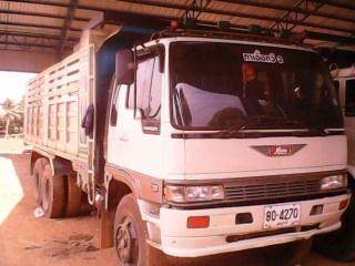 10ล้อดั้มHINO 3Mปี38กระจกไฟฟ้า ดั้ม Kt ลูกฟูก