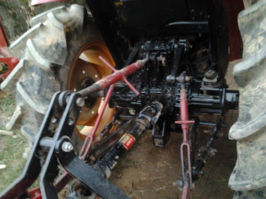 ขายด่วน รถแทรคเตอร์ ยันม่าร์ 31 แรง สวยๆถูกๆ ครับ