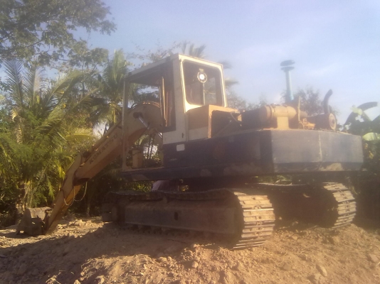 ขาย KOMATSU 120-3สวยพร้อมใช้