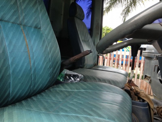 รถอิซูซุ 10 ล้อดั๊ม FVZ เปลื่ยนเครื่อง 230 แรงม้า ปี 39  สนใจติดต่อ 081 - 6079515