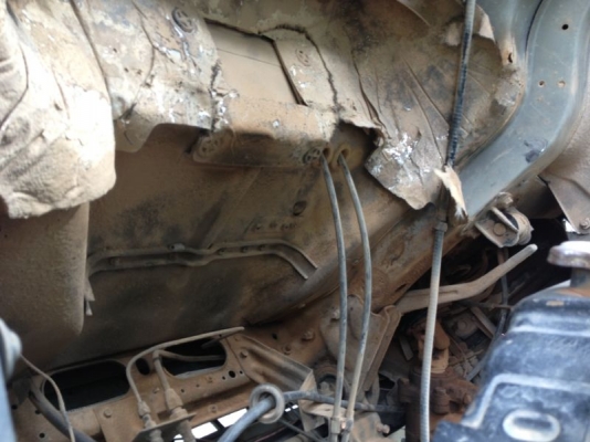 รถอิซูซุ 10 ล้อดั๊ม FVZ เปลื่ยนเครื่อง 230 แรงม้า ปี 39  สนใจติดต่อ 081 - 6079515