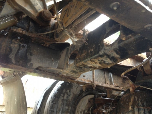 รถอิซูซุ 10 ล้อดั๊ม FVZ เปลื่ยนเครื่อง 230 แรงม้า ปี 39  สนใจติดต่อ 081 - 6079515