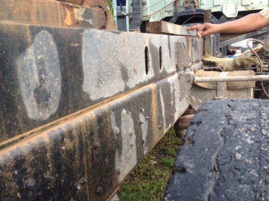 รถอิซูซุ 10 ล้อดั๊ม FVZ เปลื่ยนเครื่อง 230 แรงม้า ปี 39  สนใจติดต่อ 081 - 6079515