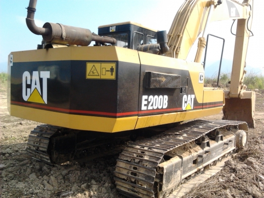 สภาพพร้อมใช้ แบคโฮ cat e200b