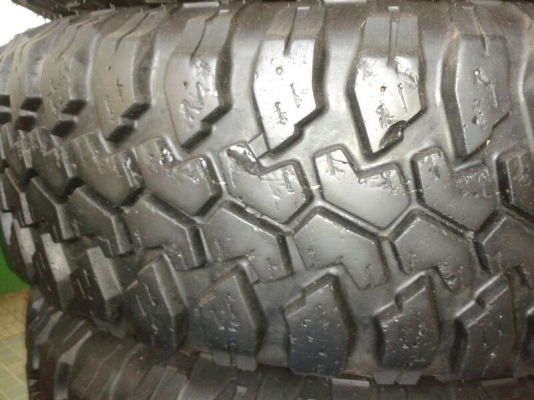 ขาย ยางMud265/75R16ปี11สวยๆ