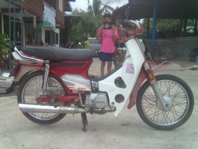 ขาย ดรีม 100 เดิมเครื่องดี ทะเบียนโอนภาษีขาดไม่กี่เดือนครับ ขาย ดรีม 100 เดิมเครื่องดี ทะเบียนโอนภาษีขาดไม่กี่เดือนครับ