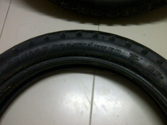 ขายยาง dunlop tt100 ขอบ18 มือสอง
