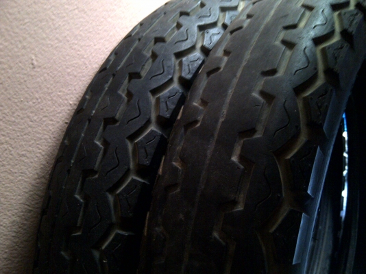 ขายยาง dunlop tt100 ขอบ18 มือสอง