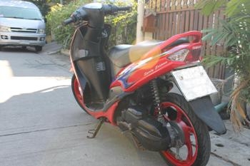 ขาย YAMAHA MIO  ด่วน ลดราคาแล้ว  พร้อมใช้ เครื่องดีเดิมๆ ไม่เคยแกะ เฟื่องท้ายไม่หอน ล้อแม็ก ชุดสีสวย