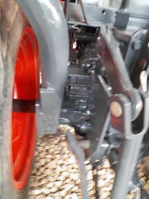 ขายรถไถ KUBOTAรุ่น B2420 พร้อมผานสาม