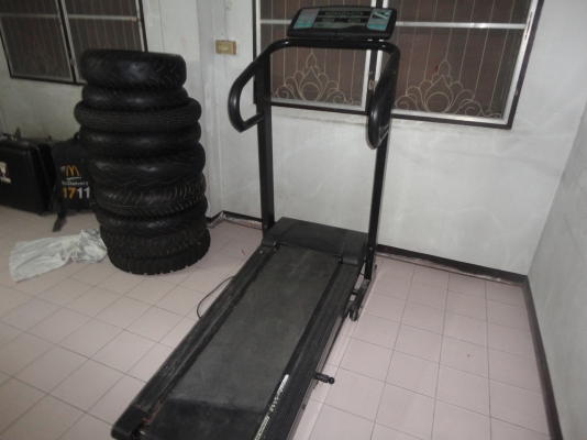 ลู่วิ่งไฟฟ้า  ราคา  8500 บาท