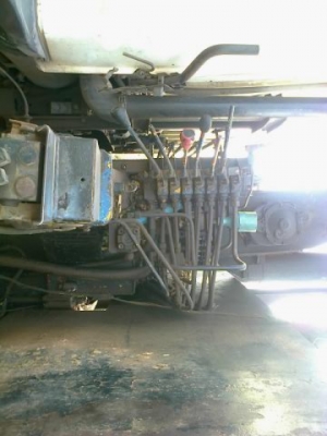 ขายด่วนไอัหลงสองเพลาสิบสปีดหางปลาขึ้นแม็คโครพร้อมเครน3ตัน5ทะเบียนท้ายลาดมีเครื่องทุ่นแรงเรียบร้อยรีบจองด่วน โทร0801515451