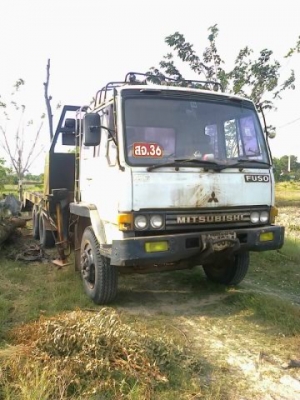 ขายด่วนไอัหลงสองเพลาสิบสปีดหางปลาขึ้นแม็คโครพร้อมเครน3ตัน5ทะเบียนท้ายลาดมีเครื่องทุ่นแรงเรียบร้อยรีบจองด่วน โทร0801515451