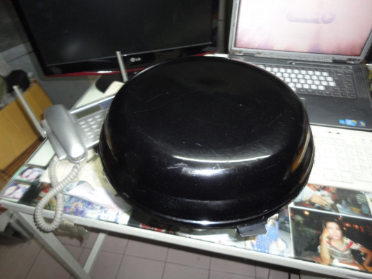 จานดาวเทียมติดรถยนต์  มีแต่จาน