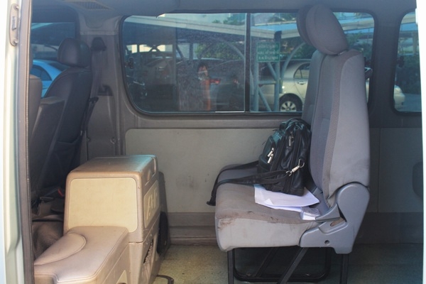 ขายรถตู้ HIACE เครื่องเบนซิน ติดแก๊ส LPG ระบบหัวฉีด