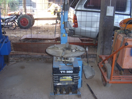 ขายเหมา เครื่องถอดยาง  และ  บล็อคลม 1"