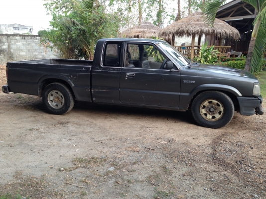 ขายด่วน 3วันเท่านั้น มาสด้าเครื่องอีซุซุ 2500มีแอร์ ยางดี แห้งๆ