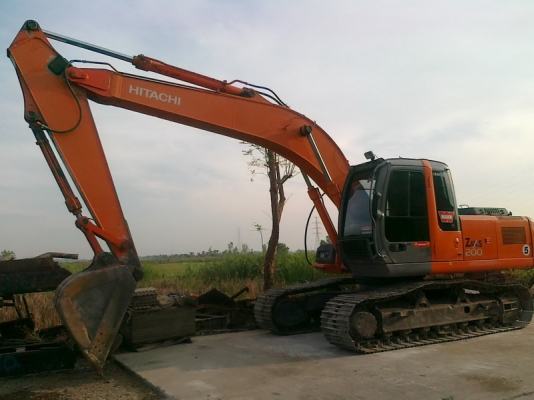 ็HITACHI แมคโคร ZX