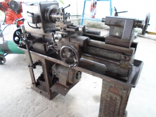 เครื่องกลึง 3 ฟุต  CHIEN  YEH  28,000  ด่วน  !!!!