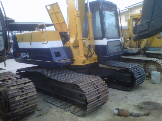 ขายรถแมคโครPC100-5 ไฟฟ้าครบ เอกสารอินวอย สภาพพร้อมใช้ สนใจติดต่อ บอย 085-156-2314