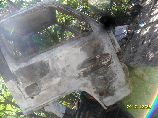 ขายรถสี่ล้อกลางTLหัวปี๊บตามสภาพ