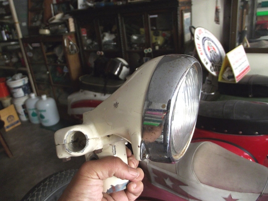 ขายหัว VESPA แฮนด์แป๊บ ตระเกียงบน 4200  มีรูปลองดูครับเผื่อได้ใช้